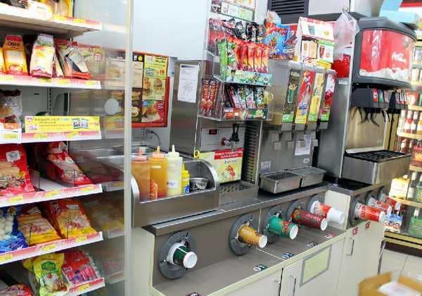 Вкусняшки из «7-Eleven» и «Family Mart»